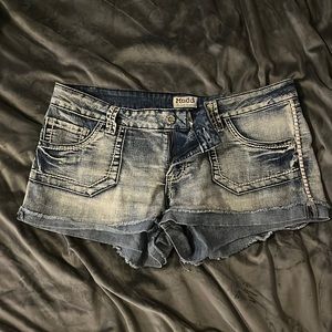 MUDD Juniors size 15 jean shorts